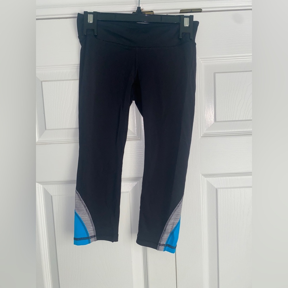 Ivivva Capri Leggings